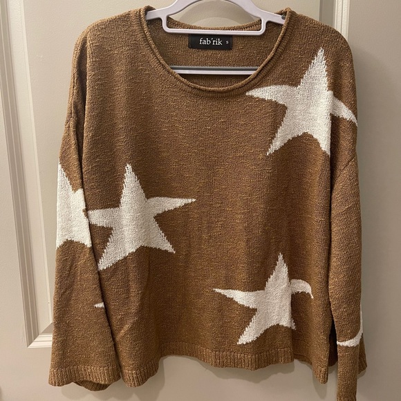 Fab’rik Style Camino Star Sweater- Taupe in Size Small - Picture 4 of 6